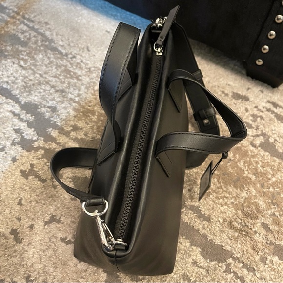 DKNY Tilly SM Zip Tote (Black) - Picture 8 of 9